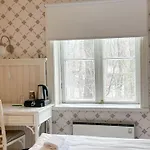 Hotel Mustion Linna / Manor Svarta