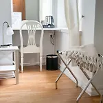 מלון Mustion Linna / Manor