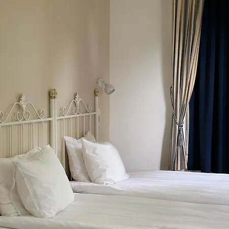 Mustion Linna / Manor 4* Mustio