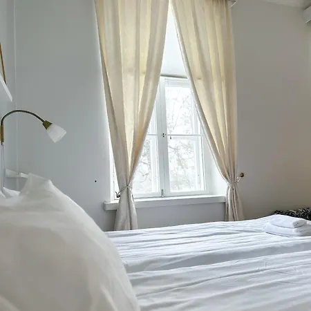 Mustion Linna / Manor 4* Svartå