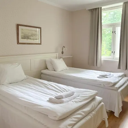 Mustion Linna / Manor Svartå