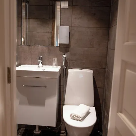 Mustion Linna / Manor Hotel