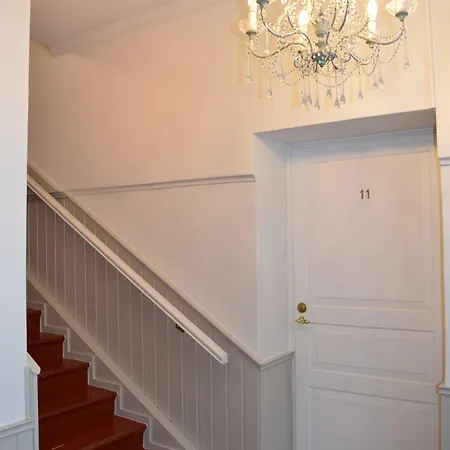 Mustion Linna / Manor Hotel Svartå