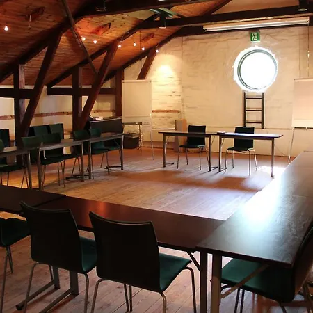 Ξενοδοχείο Mustion Linna / Manor Svartå