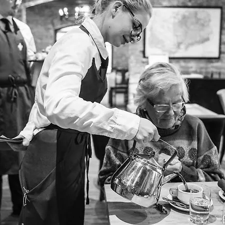 Mustion Linna / Manor 4*