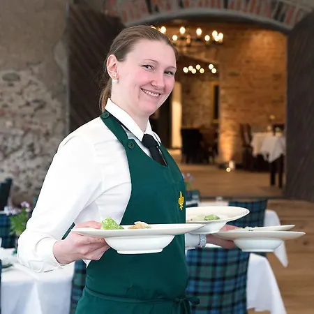 Mustion Linna / Manor Ξενοδοχείο 4*