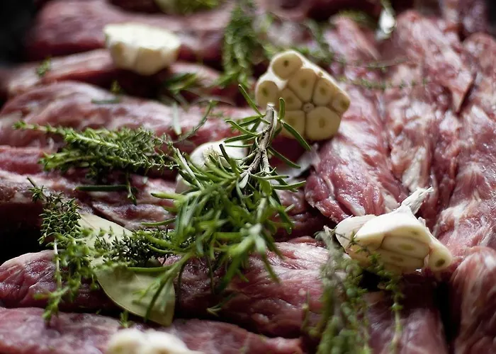 Mustion Linna / Manor Hotel