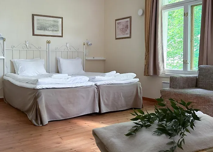 Mustion Linna / Manor 4*