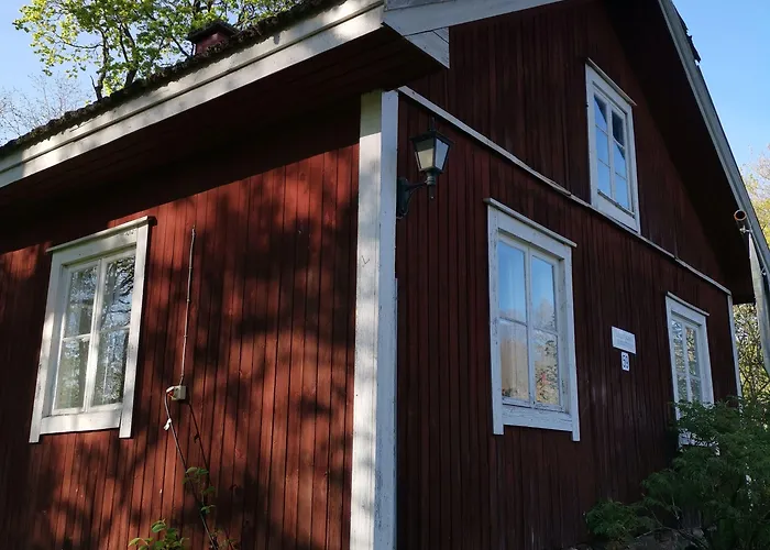 Mustion Linna / Manor Svartå